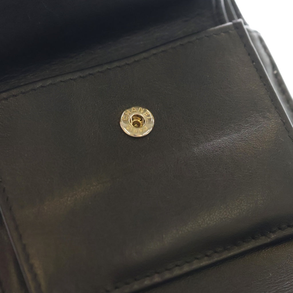 CHANEL(シャネル) マトラッセ ココマーク キャビアスキン 三つ折り財布 コンパクトウォレット ブラック AP4557 レディース