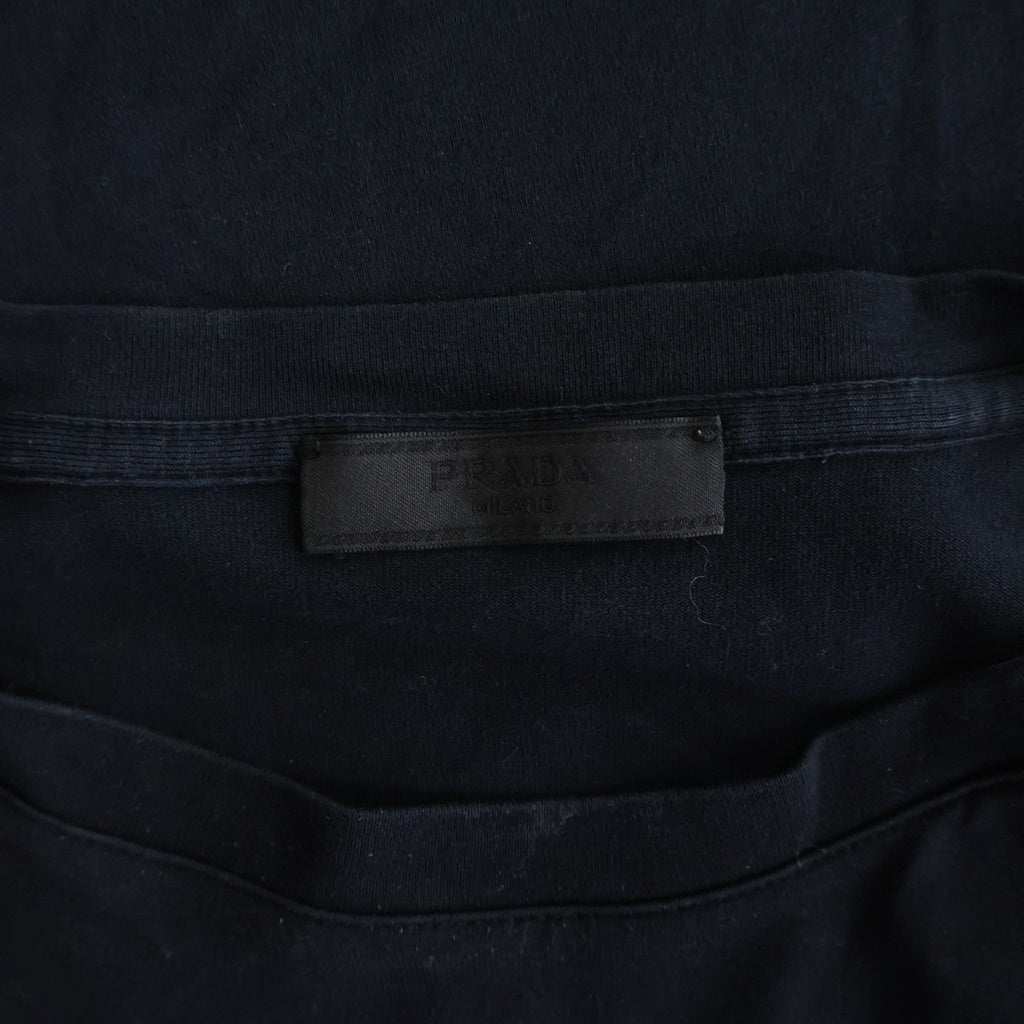 PRADA(プラダ) ラバーロゴデザイン クルーネック半袖Tシャツカットソー ブラック SJN250 R192 710