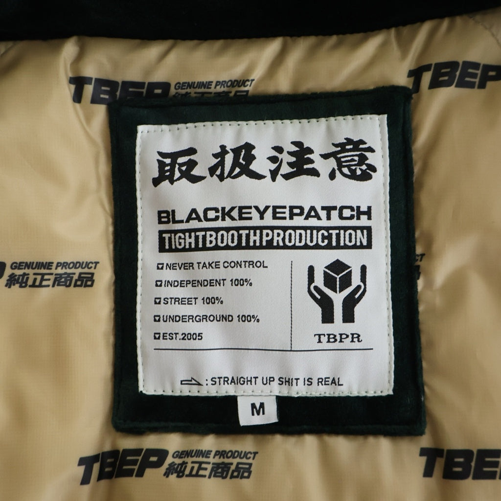 THE BLACK EYE PATCH(ブラックアイパッチ) ×TIGHTBOOTH ×タイトブース バックロゴ刺繍 ベロアジップアップダウンジャケット グリーン