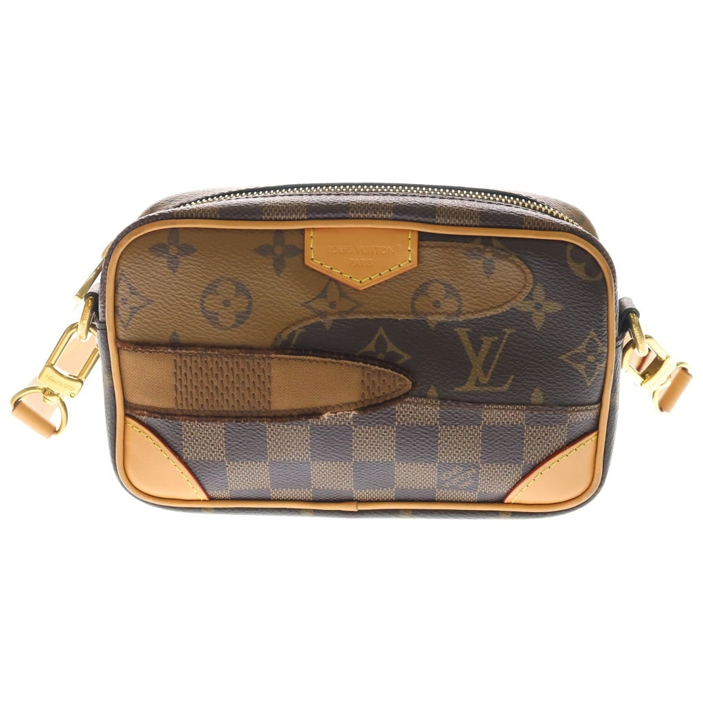 LOUIS VUITTON(ルイヴィトン) ×NIGO ニゴトロカデロ ウェアラブル ウォレット ブラウン M26020 レディース