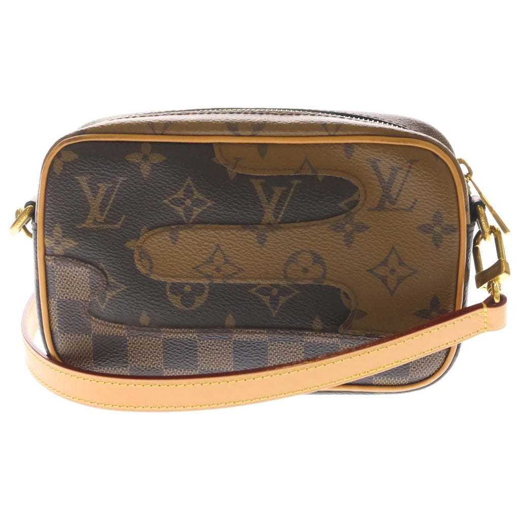 LOUIS VUITTON(ルイヴィトン) ×NIGO ニゴトロカデロ ウェアラブル ウォレット ブラウン M26020 レディース