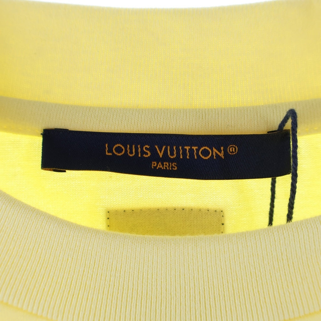 LOUIS VUITTON(ルイヴィトン) 26SS エンベリッシュド シグネチャー ショートスリーブTシャツ ロゴ刺繍 半袖Tシャツ イエロー RM262ME DT3 HUY47W