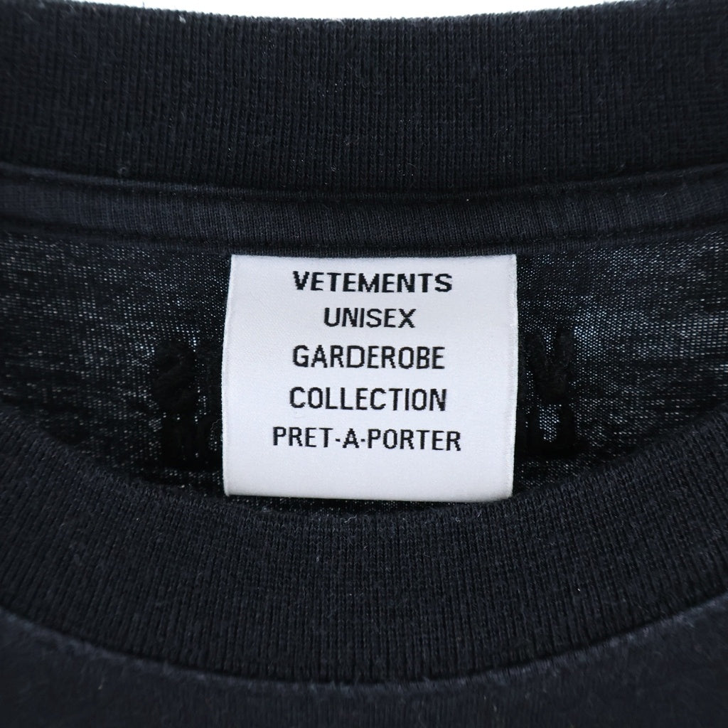 VETEMENTS(ヴェトモン) 21AW Human Rights Tee スター刺繍 両面プリント クルーネック半袖Tシャツカットソー ブラック VE-0088
