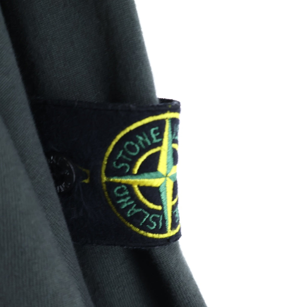 STONE ISLAND(ストーンアイランド) HEAVY COTTON JERSEY GARMENT DYED 袖ロゴパッチ付き クルーネック長袖Tシャツカットソー カーキ 811563750
