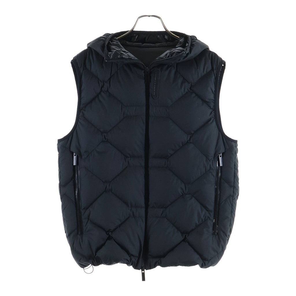MONCLER(モンクレール) 23AW ATIK ラバーロゴプリント キルティングダウンベスト ブラック I10911A00031 596IU