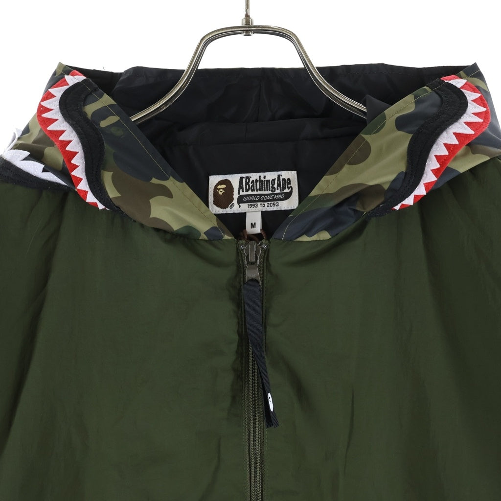 A BATHING APE(アベイシングエイプ) 1st Camo Shark フーデッド ナイロンジャケット グリーン 001LJK701012M