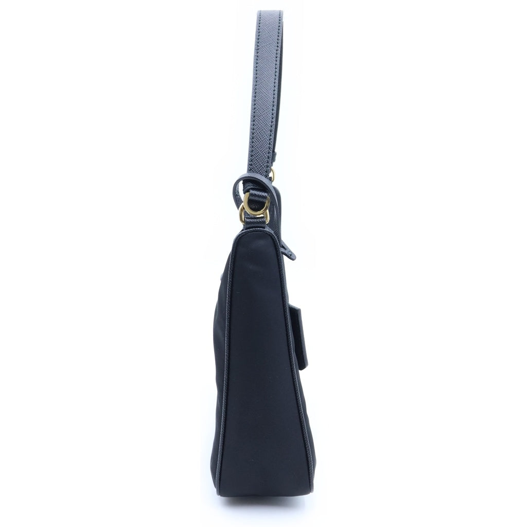 PRADA(プラダ) Re-Edition 2005 Re-Nylon トライアングルプレート リナイロン ハンドバッグ ブラック 1N204X レディース