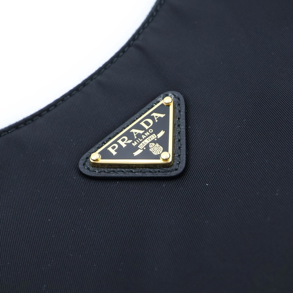 PRADA(プラダ) Re-Edition 2005 Re-Nylon トライアングルプレート リナイロン ハンドバッグ ブラック 1N204X レディース