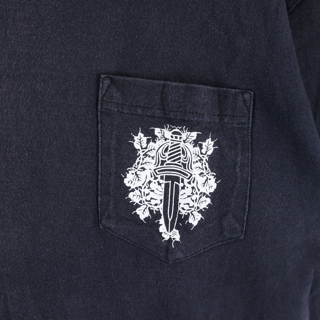 CHROME HEARTS(クロムハーツ) OLD Vine Dagger Tee オールド ヴァインダガー ネックロゴ クルーネック半袖Tシャツカットソー ブラック