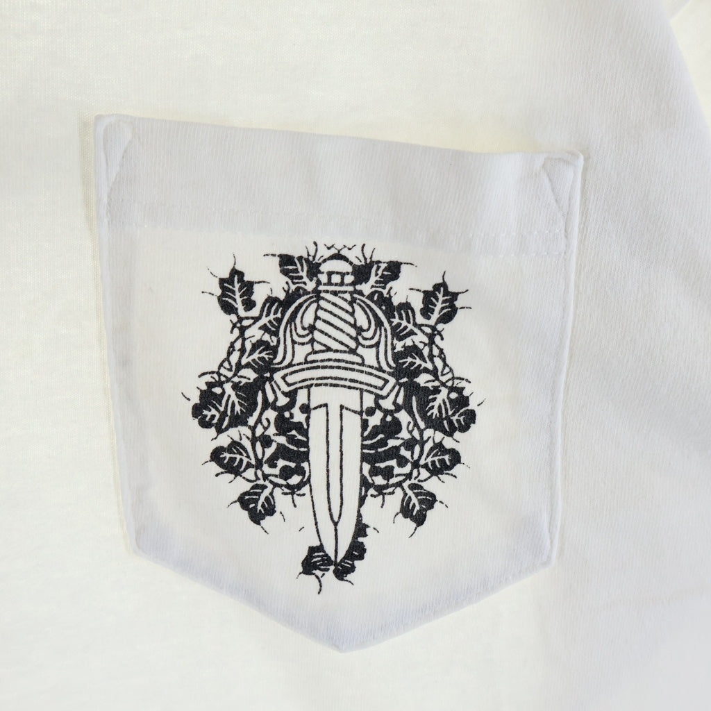 CHROME HEARTS(クロムハーツ) OLD Vine Dagger Tee オールド ヴァインダガー ネックロゴ クルーネック半袖Tシャツカットソー ホワイト