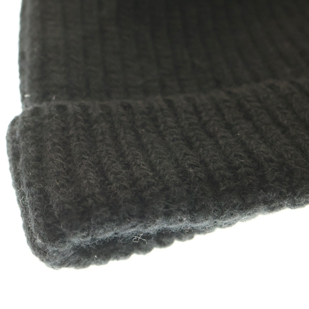 PRADA(プラダ) トライアングルロゴ ビーニー ニット帽 ブラック