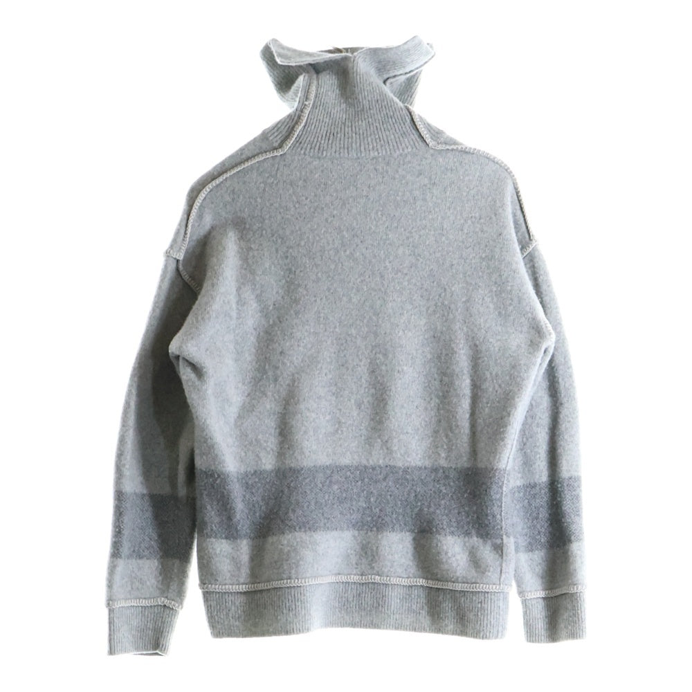 BURBERRY(バーバリー) 裾ロゴパッチ ステッチデザイン カシミヤ混 ウール タートルネック プルオーバー 長袖ニット セーター グレー 8046230