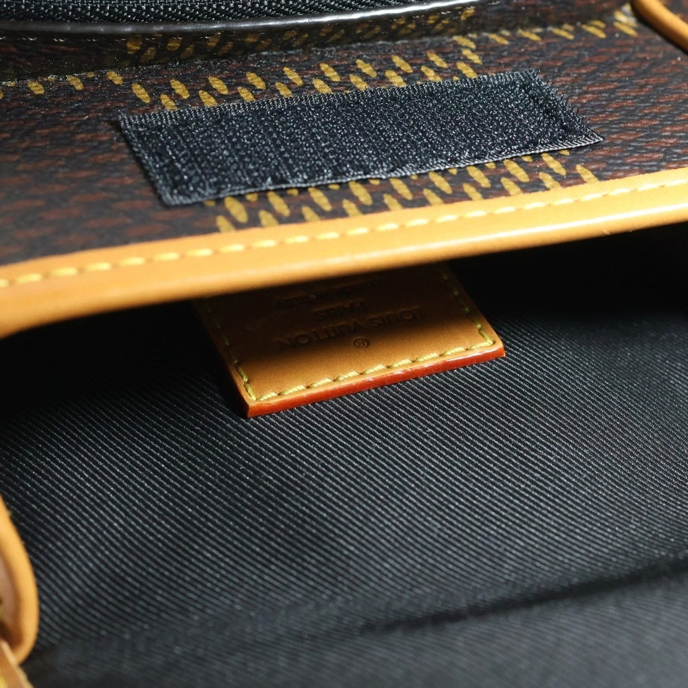LOUIS VUITTON(ルイヴィトン) ×NIGO ダミエジャイアント アマゾンメッセンジャー ショルダーバッグ ミニバッグ ブラウン レザー×PVC N40357 ゴールド金具 レディース