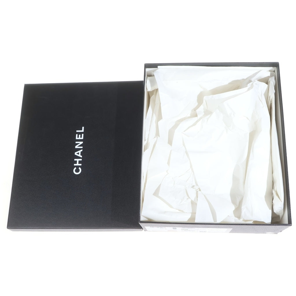 CHANEL(シャネル) ハートターンロック マトラッセ スエードレザー ヒール ローカットシューズ ローファー グレー レディース G39697