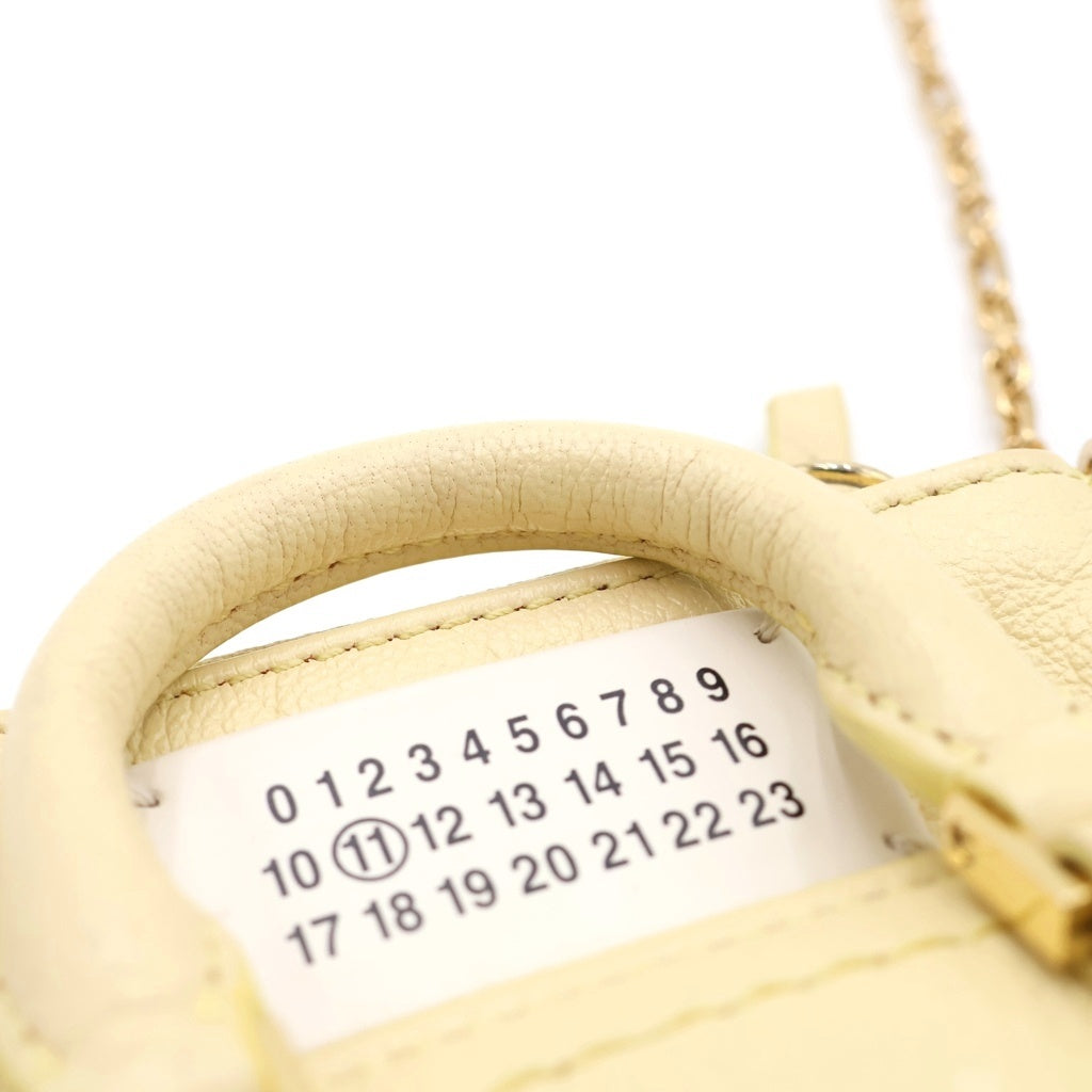 Maison Martin Margiela(メゾンマルタンマルジェラ) 5AC ベビー レザー ゴールド金具 チェーン ミニハンドバッグ ショルダーバッグ イエロー レディース
