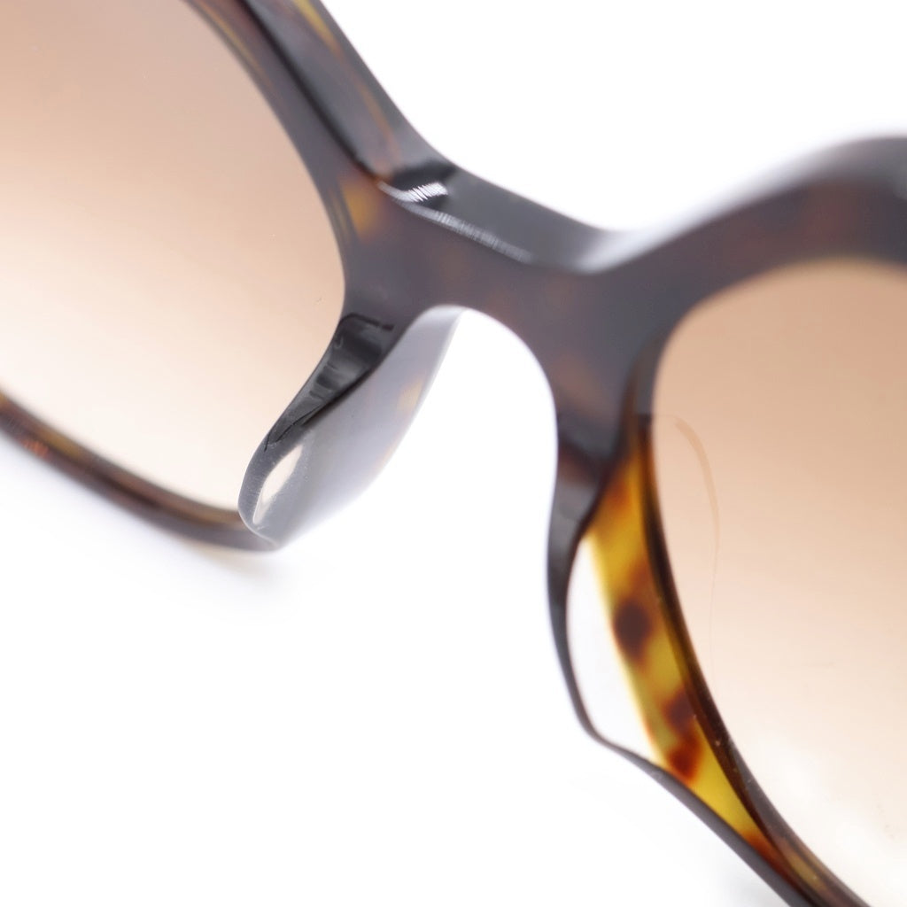 FENDI(フェンディ) サイドロゴ グラデーションカラーレンズ サングラス アイウェア メガネ 眼鏡 ブラウン FE40007F