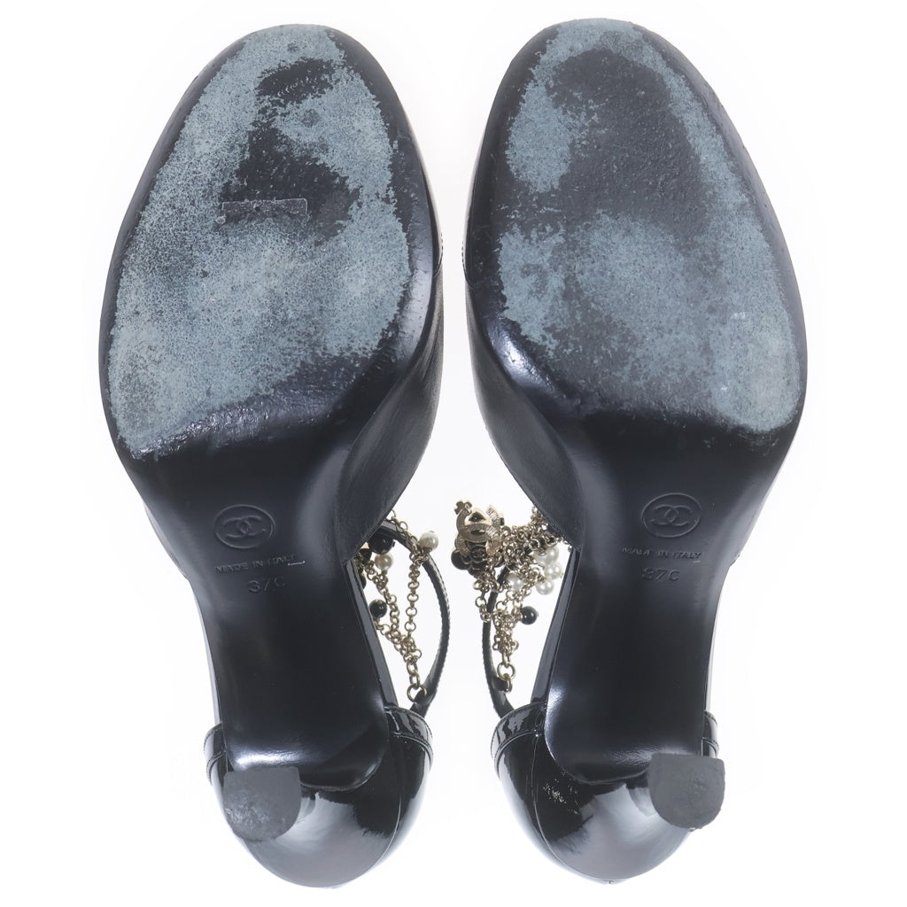 CHANEL(シャネル) アンクルチェーンヒールパンプス チャーム ブラック エナメル×レザー #37 レディース
