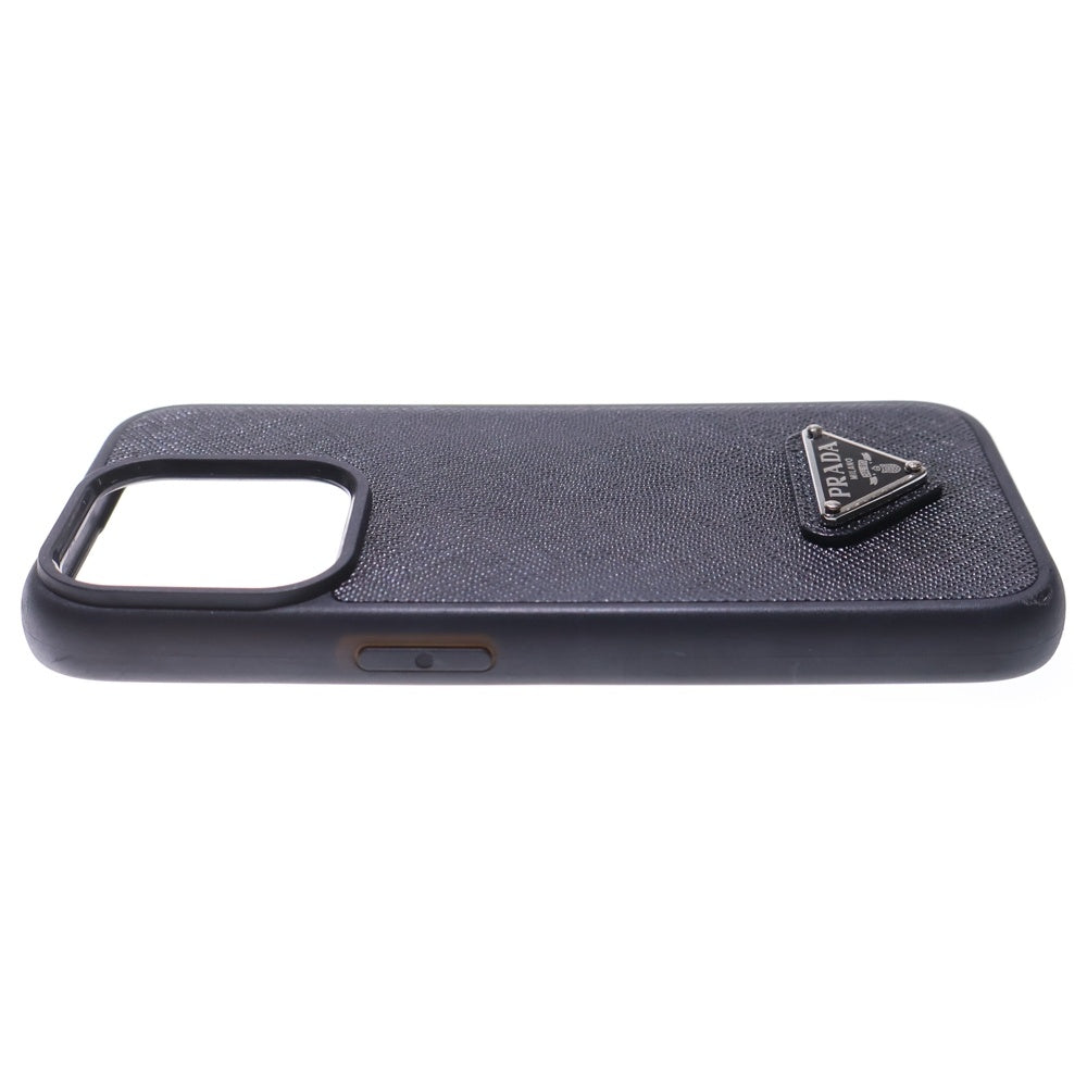 PRADA(プラダ) サフィアーノレザー トライアングルロゴプレート iPhone 15Pro ケース シルバー金具 ブラック 2ZH181