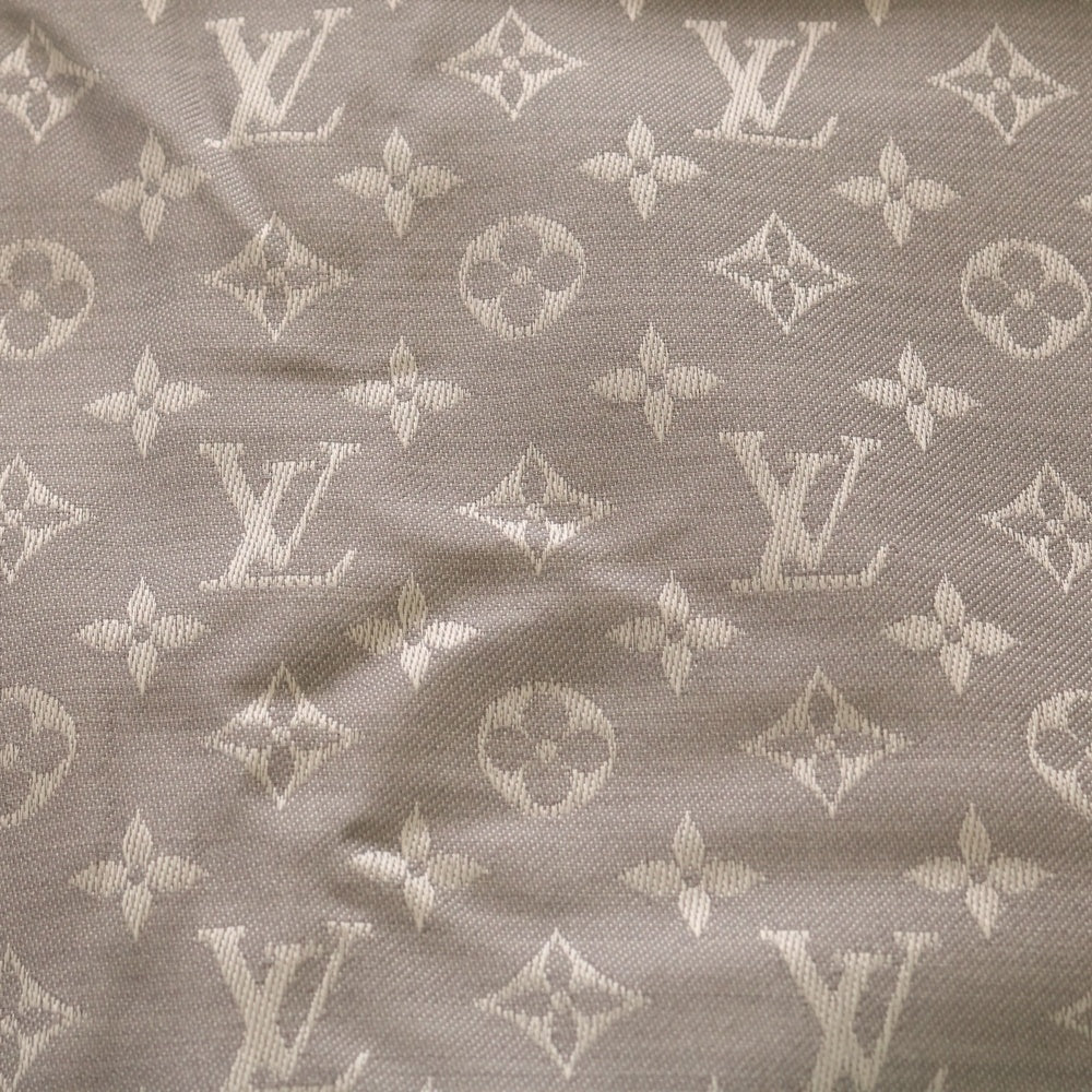 LOUIS VUITTON(ルイヴィトン) モノグラム ショール・モノグラム デニム グリペルル ストール ブランケット グレー M70804