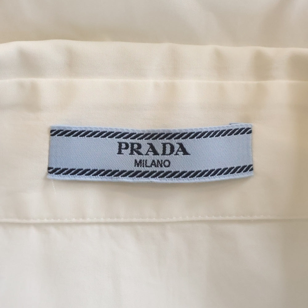 PRADA(プラダ) 22SSトライアングルロゴプレート 長袖シャツ ホワイト P4158