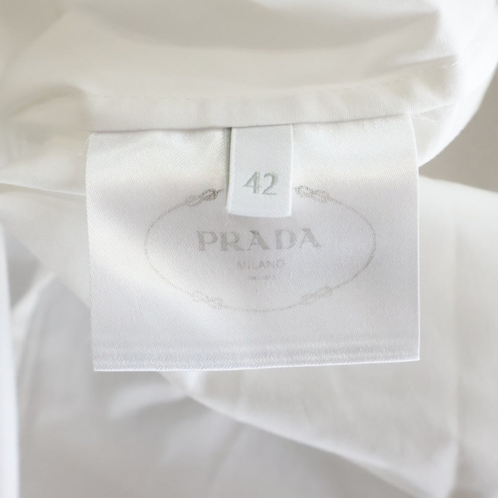 PRADA(プラダ) 22SSトライアングルロゴプレート 長袖シャツ ホワイト P4158