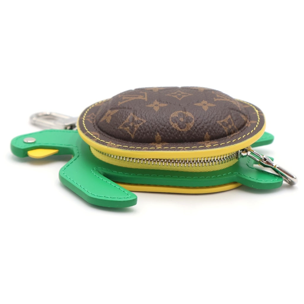 LOUIS VUITTON(ルイヴィトン) モノグラム タートル バッグチャーム ポーチ ケース ブラウン×グリーン PVC M01471 シルバー金具 レディース