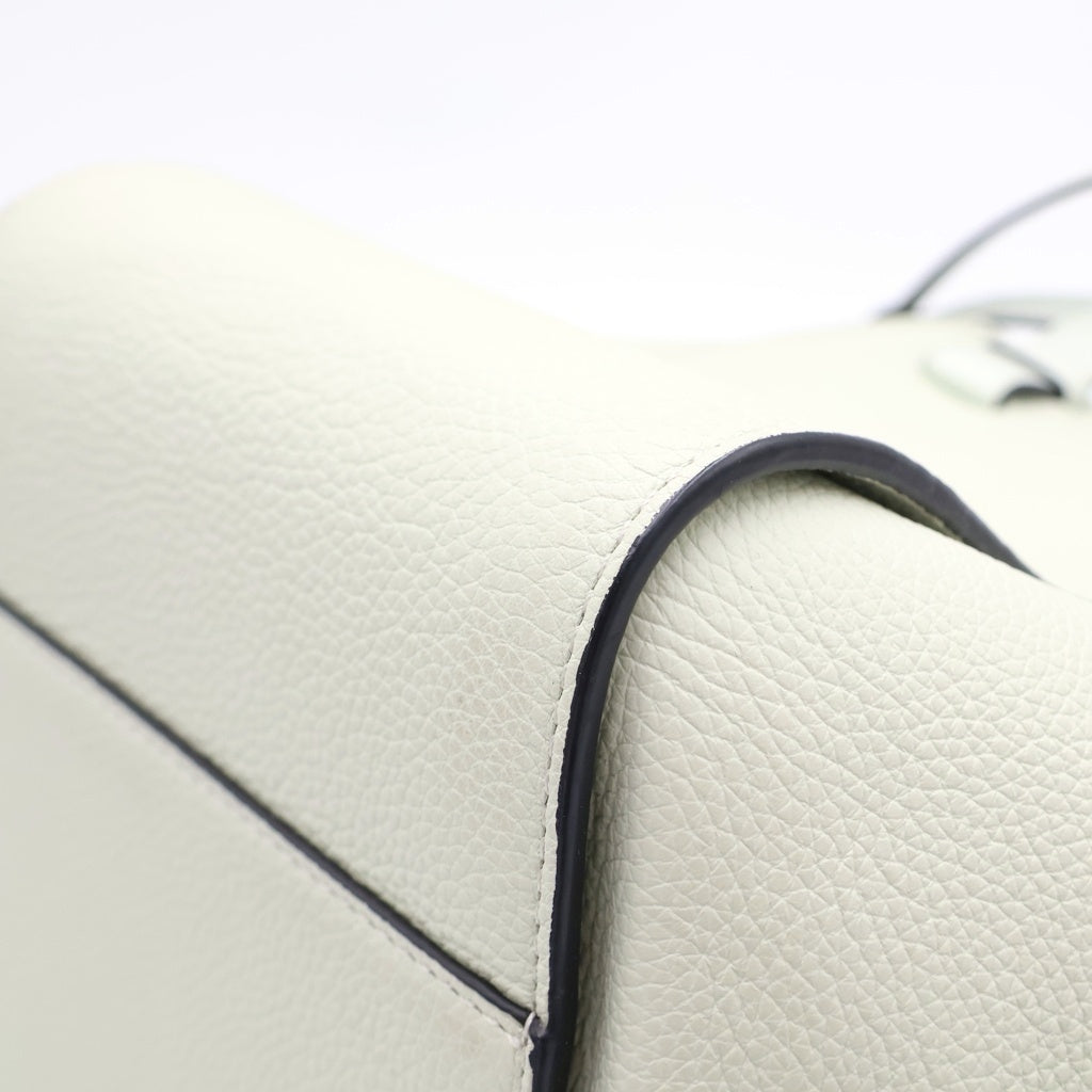 LOEWE(ロエベ) ハンモックバッグ スモール レザー 2WAY ハンドバッグ ショルダーバッグ グリーン系 レディース