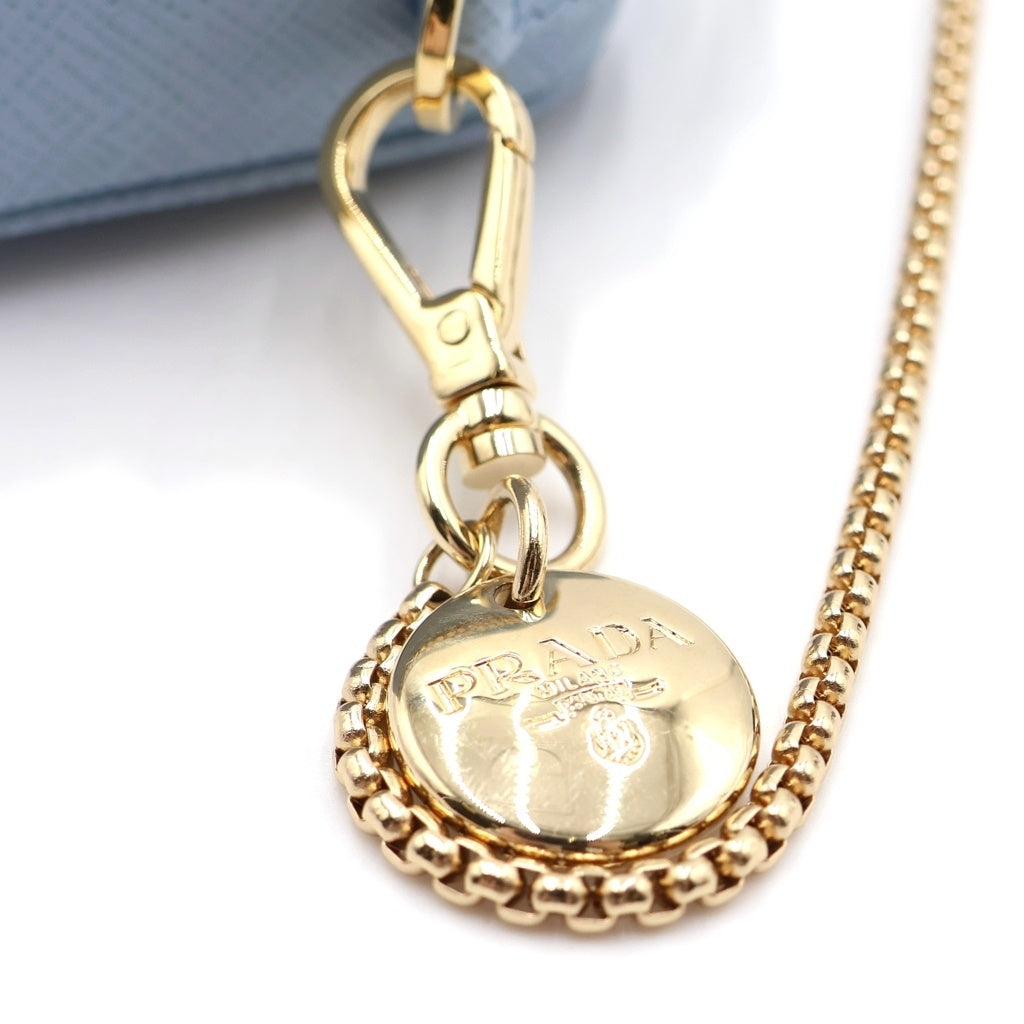 PRADA(プラダ) サフィアーノトライアングル ミニポーチショルダーバッグ ライトブルー レザー 1NR025 ゴールド金具 レディース