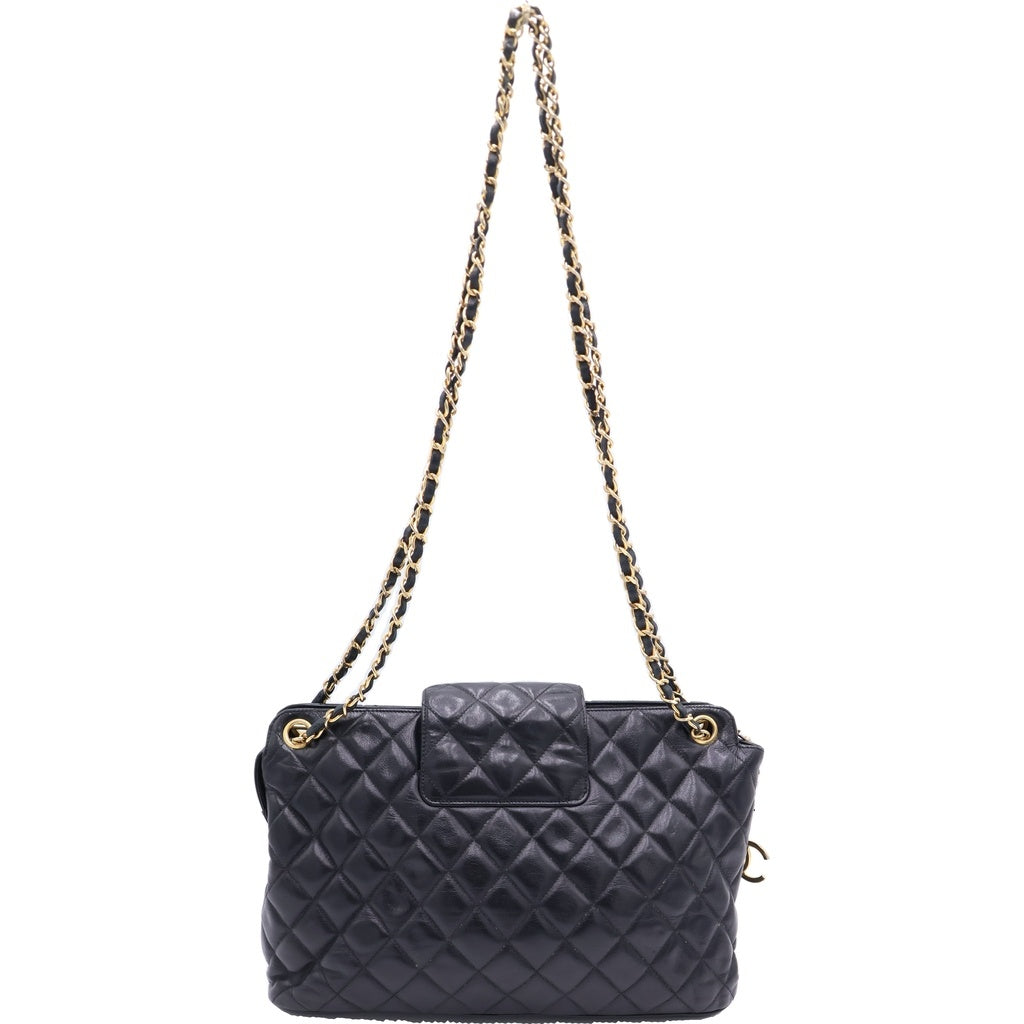 CHANEL(シャネル) ココマーク シングルチェーンショルダーバッグ ブラック レザー ゴールド金具 レディース