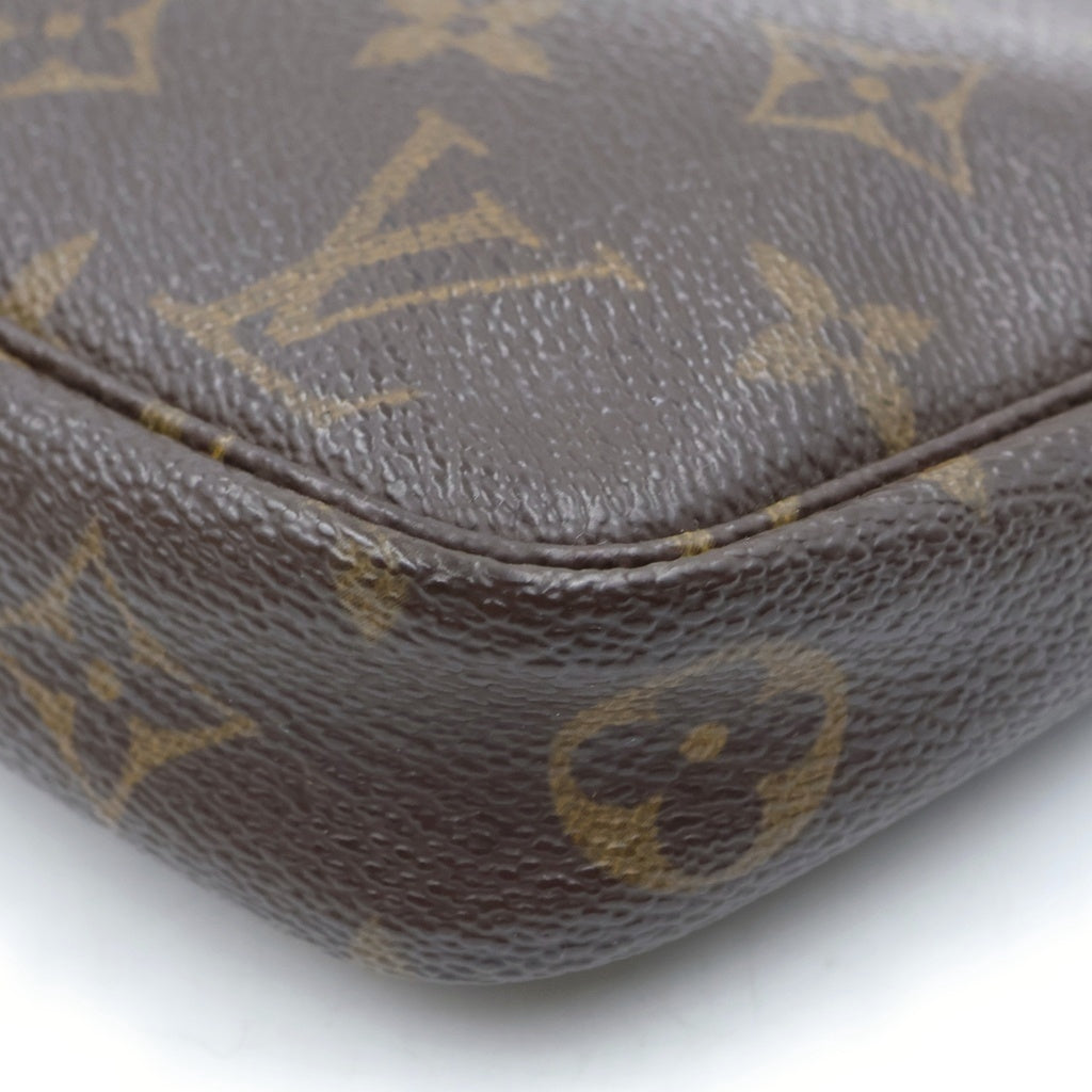 LOUIS VUITTON(ルイヴィトン) モノグラム ポシェットアクセソワール ハンドバッグ ポーチ ケース ブラウン レザー×PVC M51980 ゴールド金具 レディース