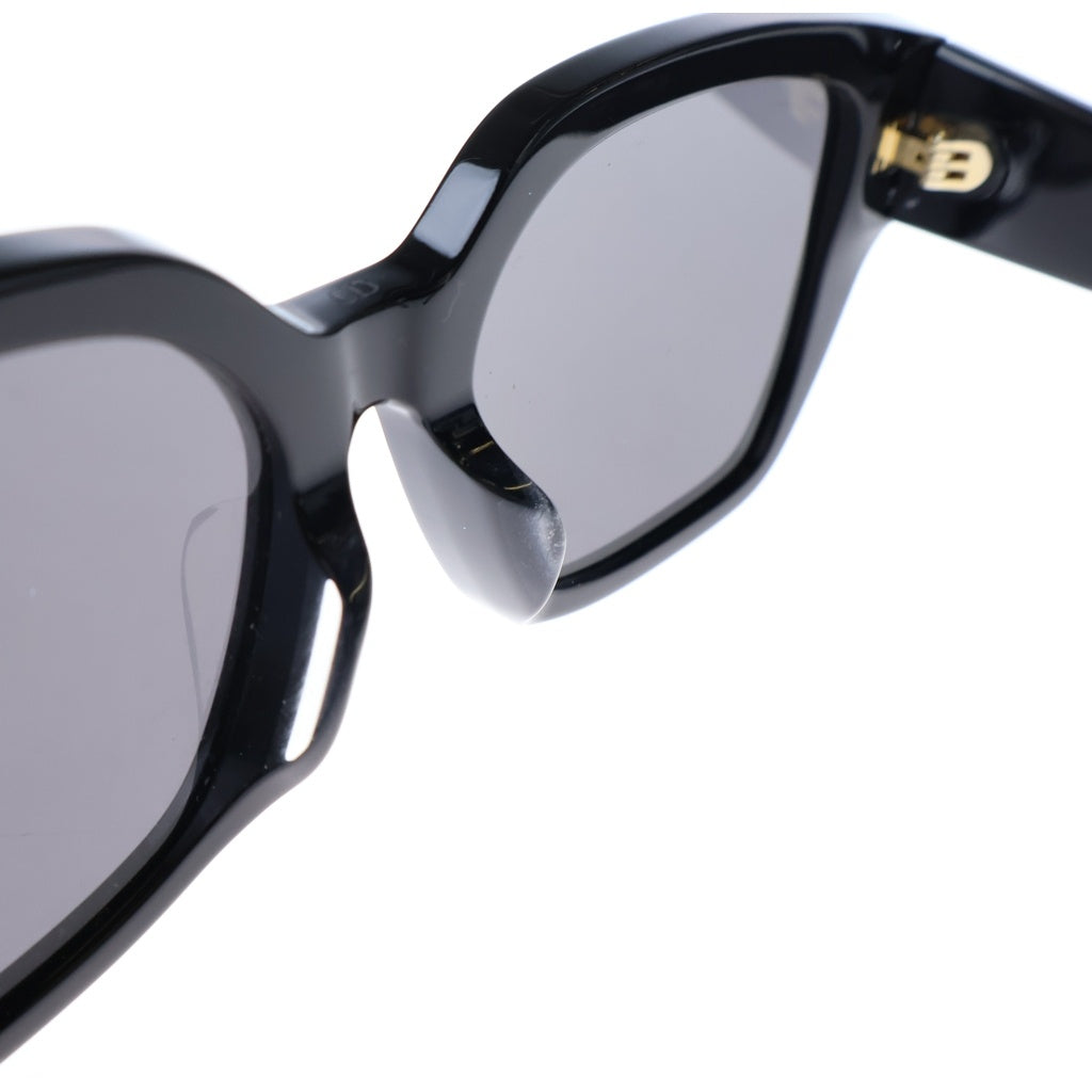 Christian Dior(クリスチャンディオール) DiorGlow ディオールグロー CDロゴ スクエアフレーム サングラス アイウェア 54□18-140 ブラック レディース