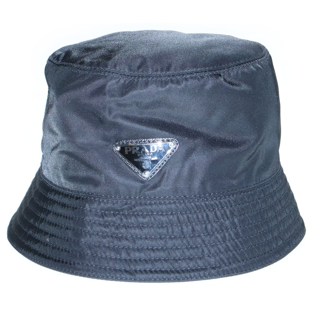 PRADA(プラダ) RE-NYLON リナイロン トライアングルロゴプレート バケットハット 帽子 ブラック 1HC137