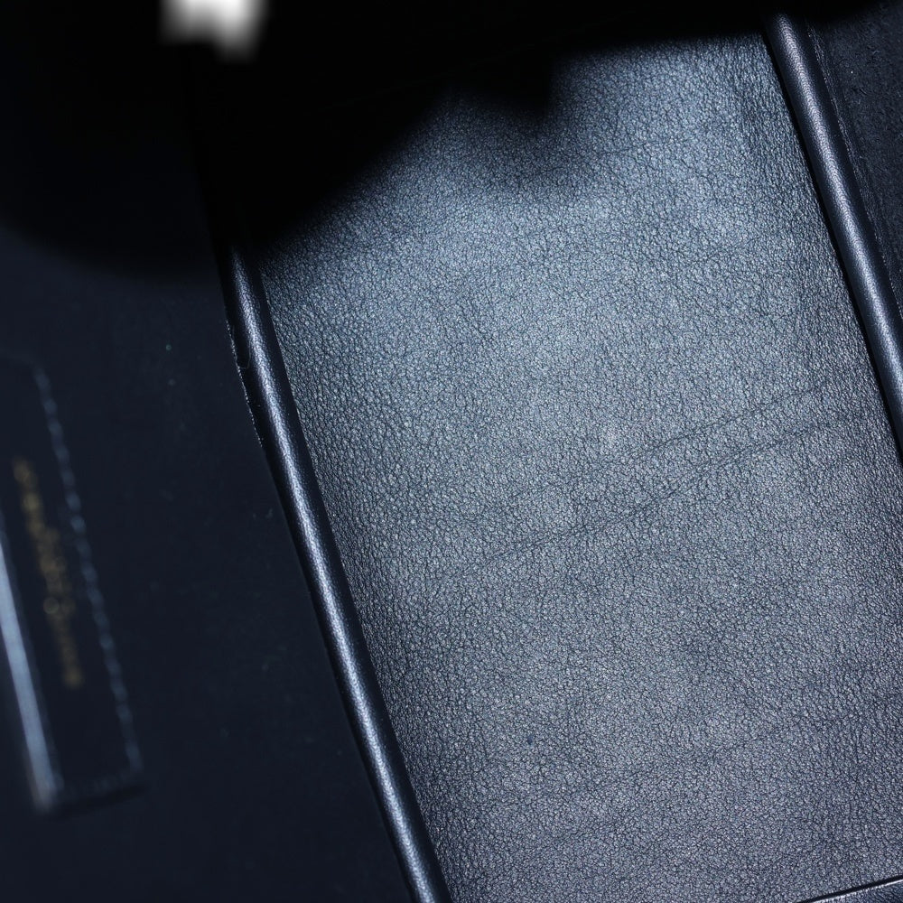 SAINT LAURENT PARIS(サンローランパリ) LE 5 A 7 ソフト スモール カサンドラレザーハンドバッグ ブラック 713938 レディース