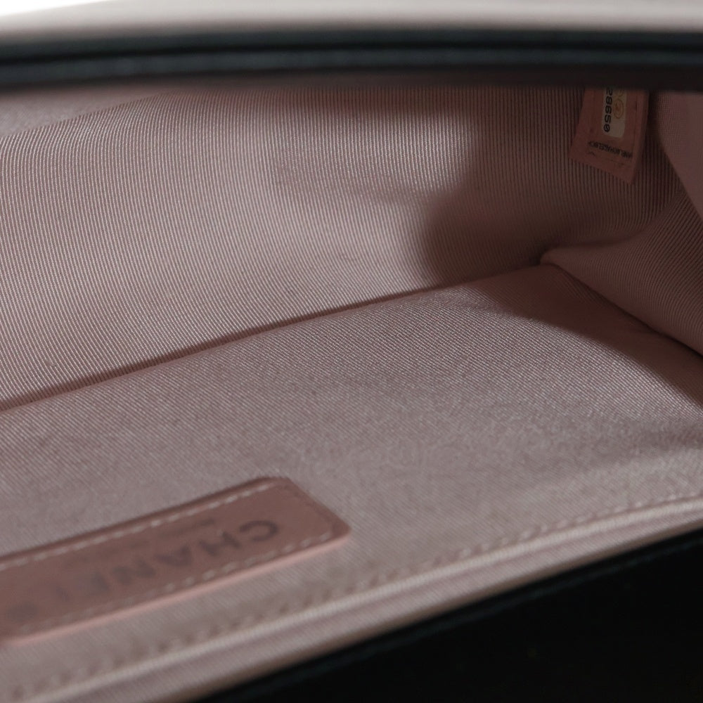 CHANEL(シャネル) ボーイシャネル ココマーク パール スタッズ ラムスキン レザー チェーンショルダーバッグ シルバー金具 ブラック 29番台 レディース