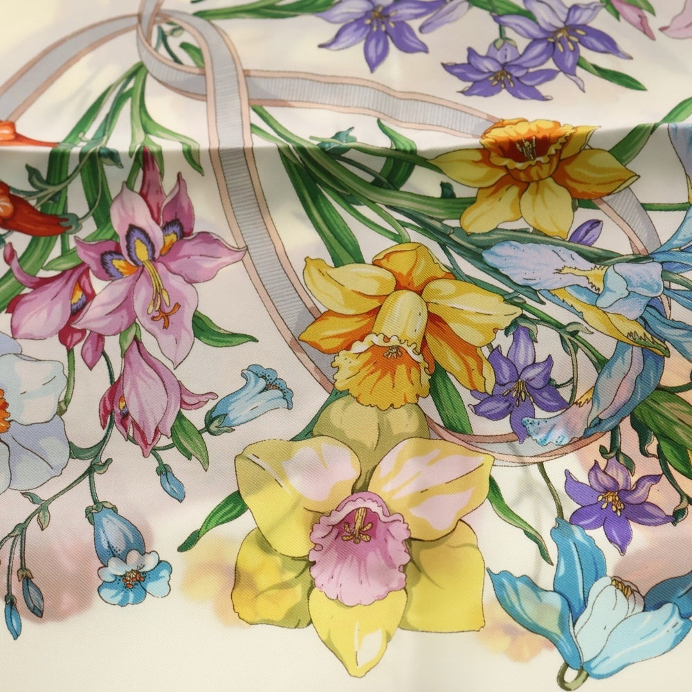 GUCCI(グッチ) スカーフ 花柄 マルチカラー シルク 90 レディース