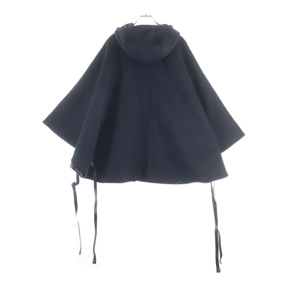 LOUIS VUITTON(ルイヴィトン) フーデッドケープ モノグラム ポンチョ ブラック RW201W QWE FICO17 RW201W QWE FICO17 レディース