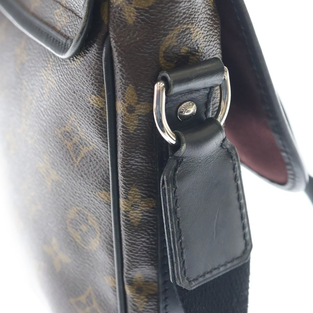 LOUIS VUITTON(ルイヴィトン) モノグラムマカサー パスPM ショルダーバッグ ミニバッグ ブラウン×ブラック レザー×PVC M56717 ゴールド金具 レディース