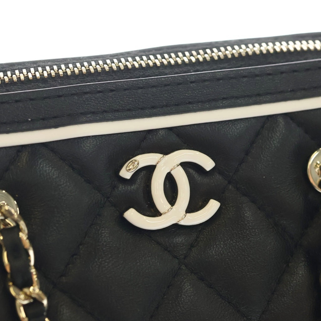 CHANEL(シャネル) マトラッセ ボストンショルダーバッグ チェーンミニバッグ ブラック×ホワイト ラムスキン AP4515 ゴールド金具 レディース