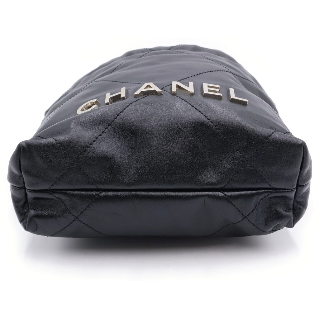 CHANEL(シャネル) シャネル22 ミニ シャイニーカーフスキン レザー チェーンショルダーバッグ シルバー金具 ブラック プレート レディース