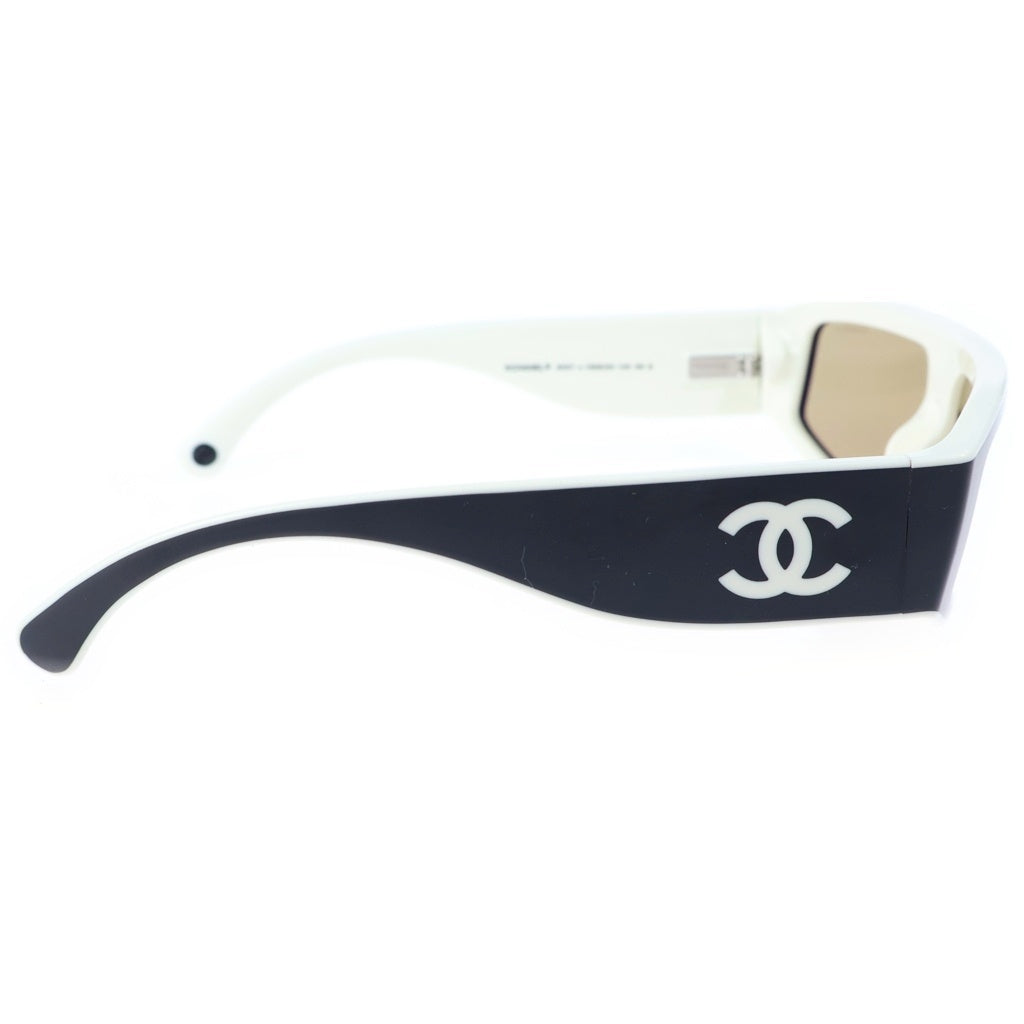 CHANEL(シャネル) ココマーク ナイロンファイバー シールドシェイプ サングラス アイウェア ブラック/ホワイト 6057
