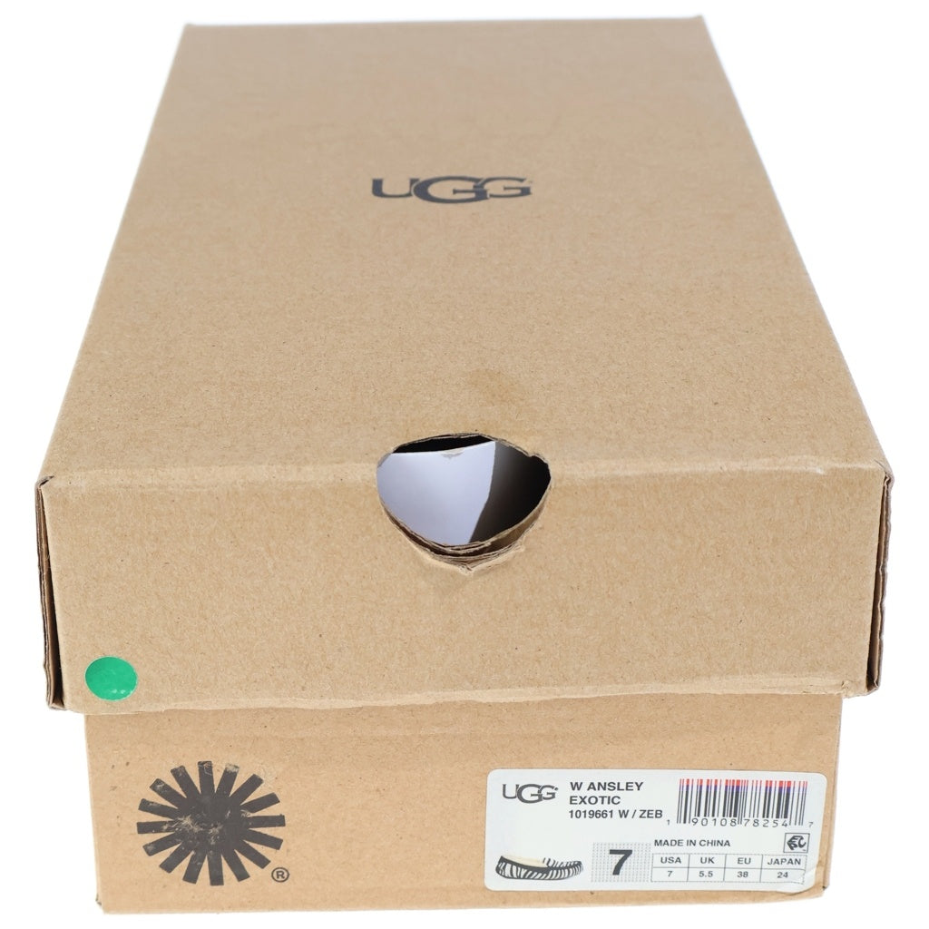 UGG(アグ) ゼブラ柄 ムートンフラットシューズ ローファー ホワイト×ブラック #38 レディース