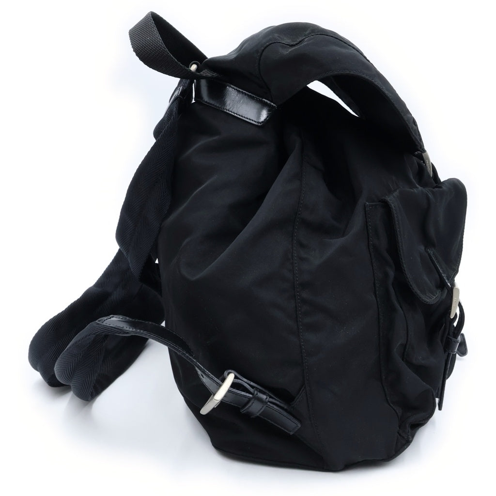 PRADA(プラダ) トライアングルロゴプレート テスート バックパック リュックサック ナイロン B2811F シルバー金具 レディース