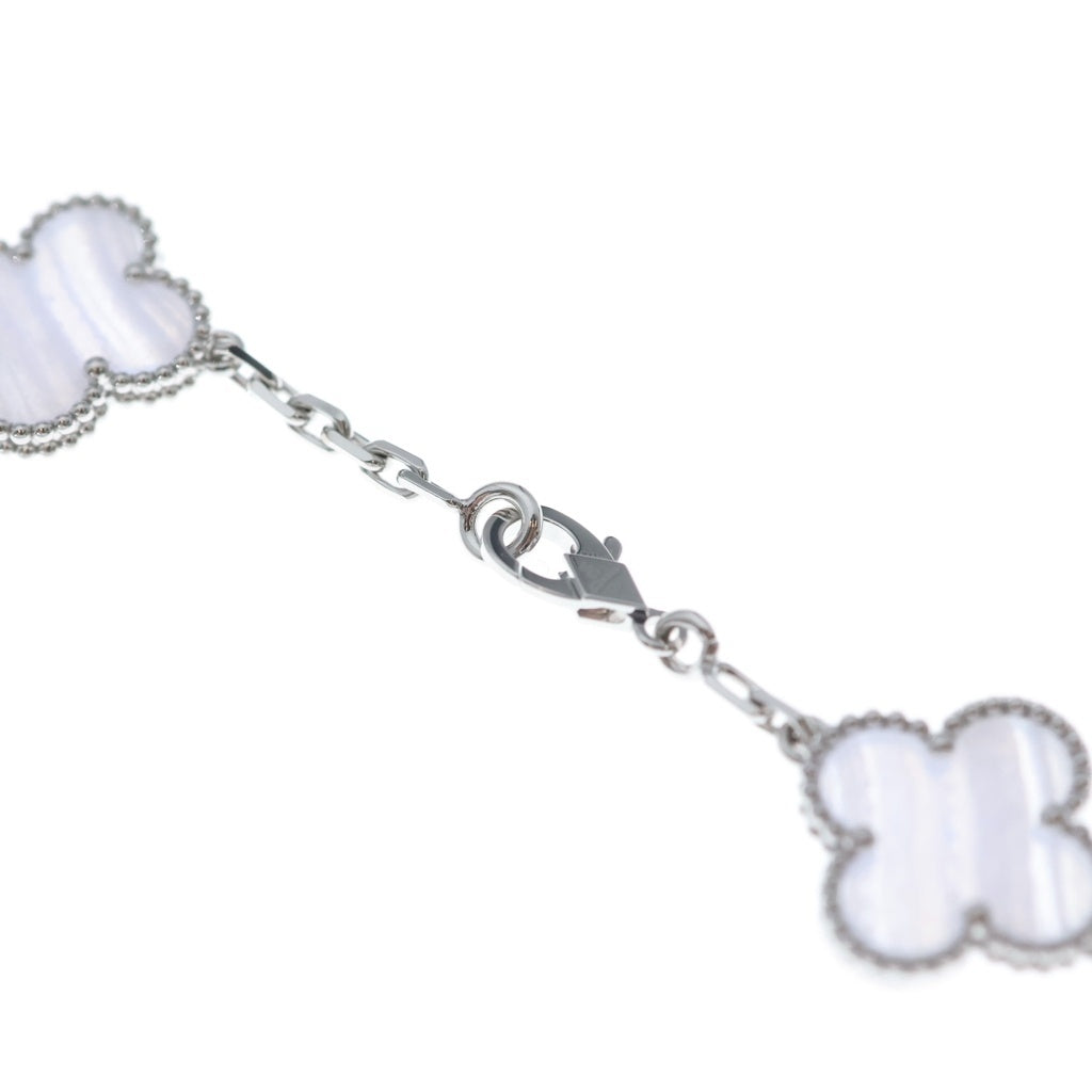 Van Cleef & Arpels(ヴァンクリーフアンドアーペル) ヴィンテージ アルハンブラ カルセドニー 10モチーフ ネックレス ホワイトゴールド×ライトブルー Au750WG VCARD34800 レディース