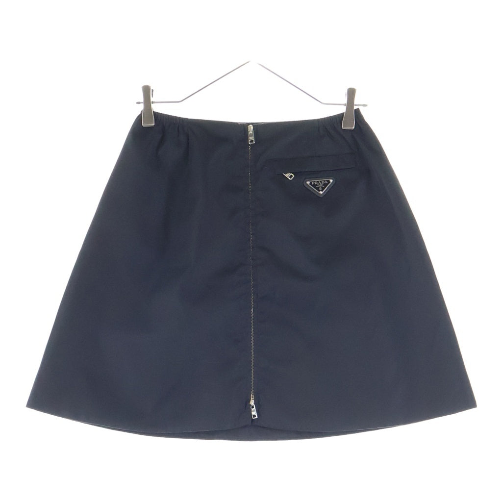 PRADA(プラダ) RE-NYLON FRONT ZIP SKIRT トライアングルロゴ フロントジップ ナイロンスカート ブラック 21Y881 S202 1WQ8 レディース