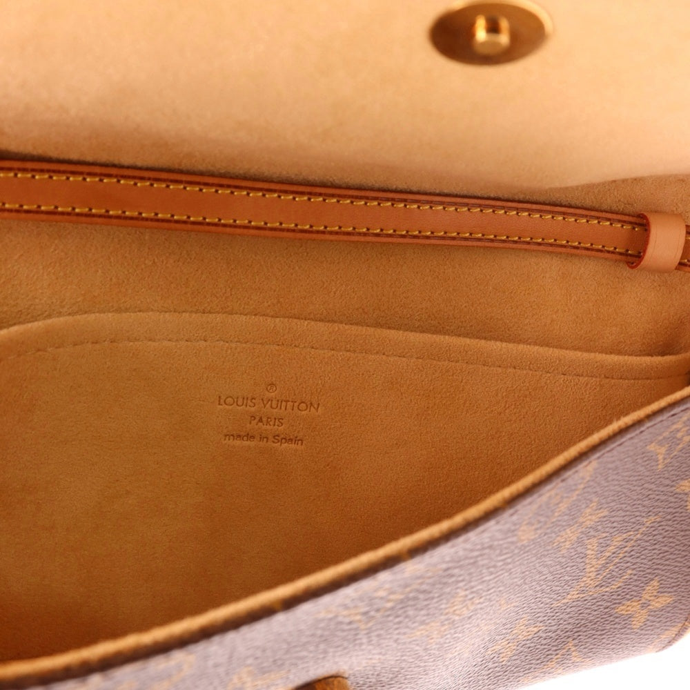 LOUIS VUITTON(ルイヴィトン) モノグラム ポシェットツインGM ショルダーバッグ ブラウン PVCレザー M51852