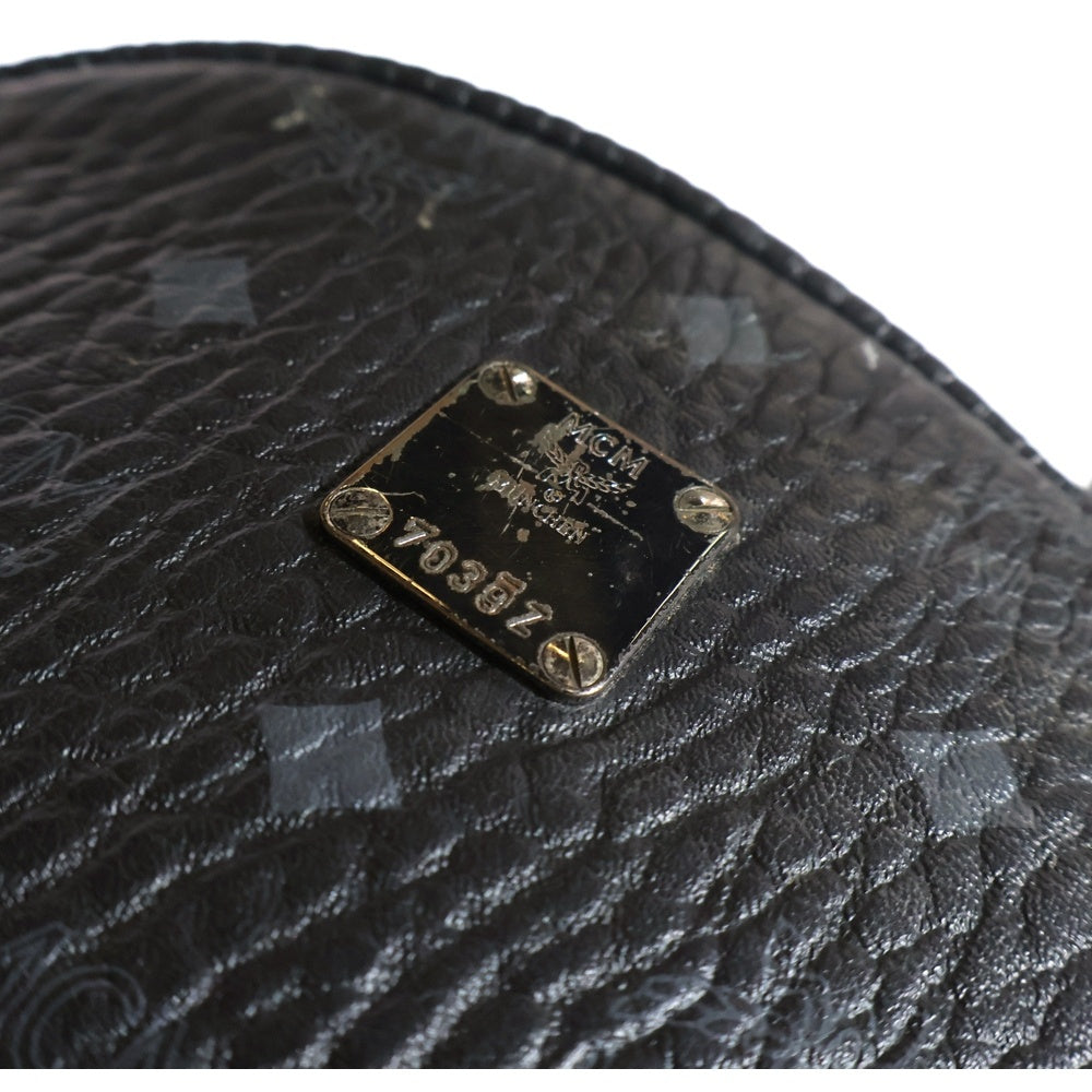 MCM(エム シー エム) MCMロゴ リュックサック バックパック ブラック スタッズ レザー