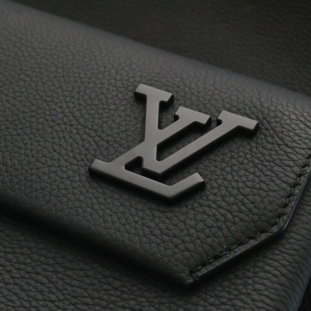 LOUIS VUITTON(ルイヴィトン) アエログラム テイクオフバックパック リュックサック ブラック レザー M57079 ICタイプ