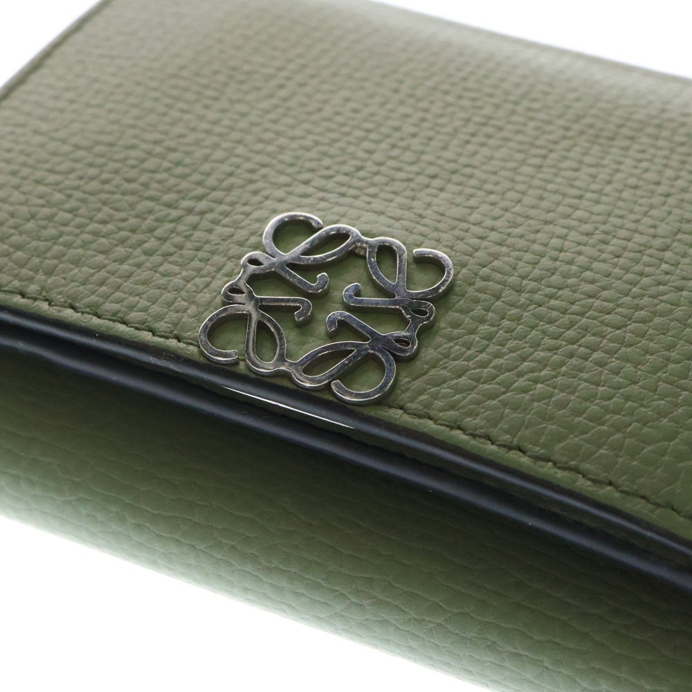 LOEWE(ロエベ) トライフォールド アナグラム コンパクトウォレット 三つ折り財布 ライトグリーン シルバー金具 レザー