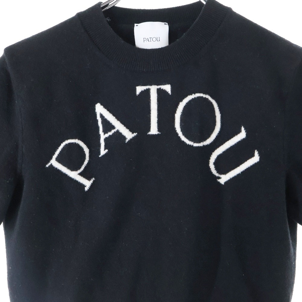 PATOU(パトゥー) メリノウールブレンド アーチロゴジャガード 半袖 プルオーバー クロップド ショート丈 クルーネック ニット セーター ブラック レディース KN2228045999B