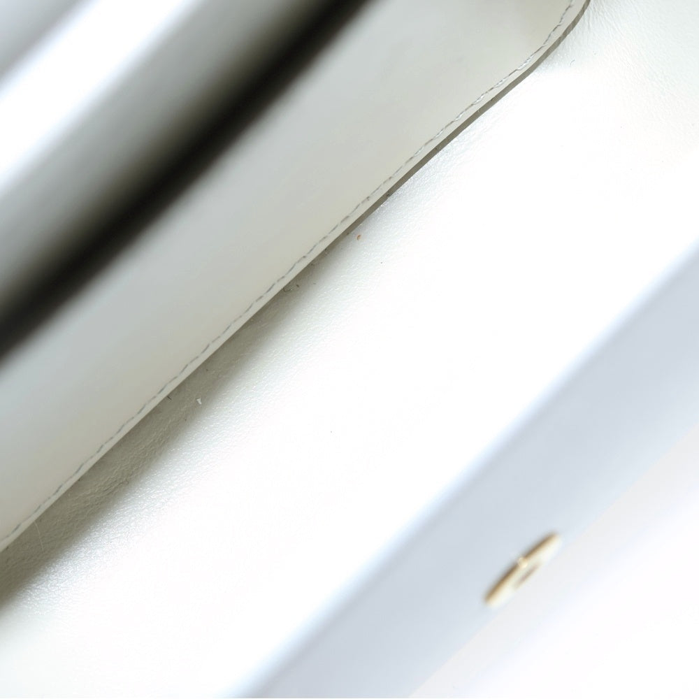 CELINE(セリーヌ) ミニトリオンフ ショルダーバッグ ミニバッグ アイボリー レザー ゴールド金具